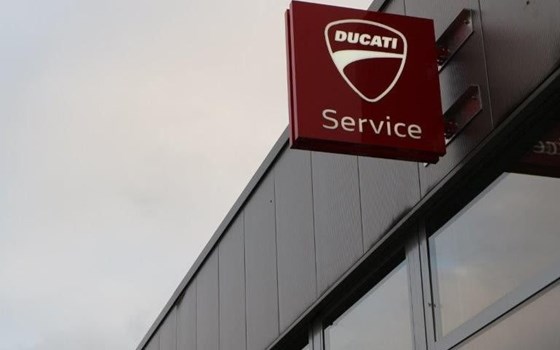 Gebrauchtmotorrad Ducati Monster 1200 S - Bild 10