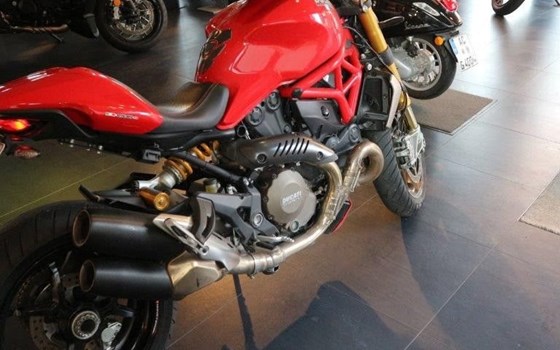 Gebrauchtmotorrad Ducati Monster 1200 S - Bild 5