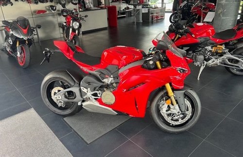 Neumotorrad Ducati Panigale V4 S