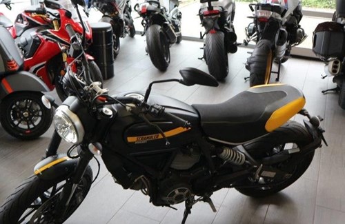 Gebrauchtmotorrad Ducati Scrambler Full Throttle