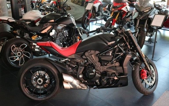 Neufahrzeug Ducati XDiavel Nera - Bild 2