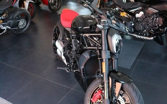 Neufahrzeug Ducati XDiavel Nera - Bild 7