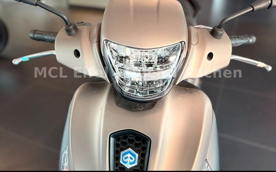 Neufahrzeug Piaggio Medley 125 S - Bild 10