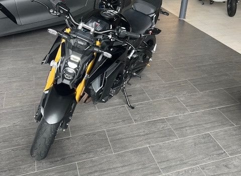 Gebrauchtmotorrad Suzuki GSX-S1000 - Bild 2