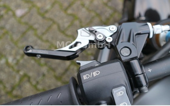 Gebrauchtmotorrad Triumph Speed Triple R - Bild 11