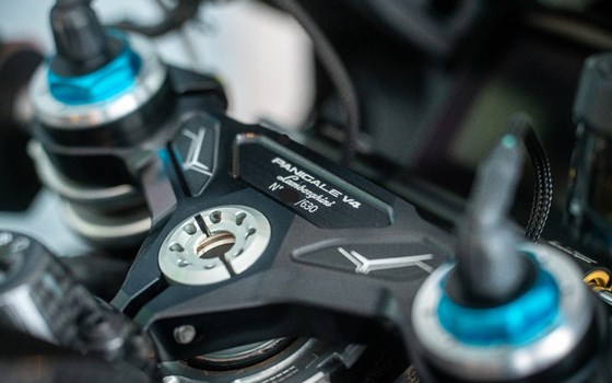 Neufahrzeug Ducati Panigale V4 Lamborghini - Bild 11