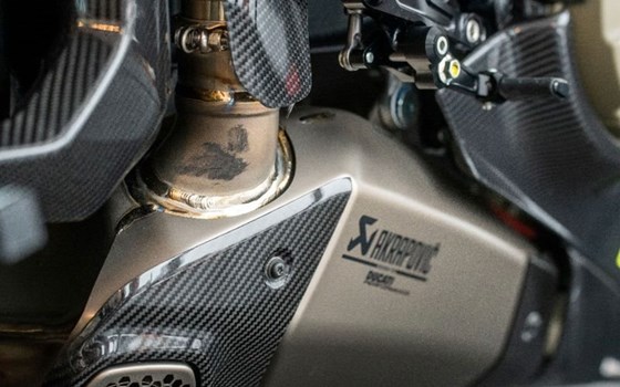 Neufahrzeug Ducati Panigale V4 Lamborghini - Bild 17