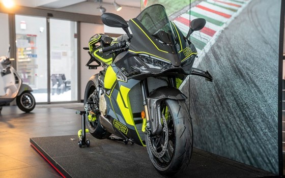 Neufahrzeug Ducati Panigale V4 Lamborghini - Bild 2