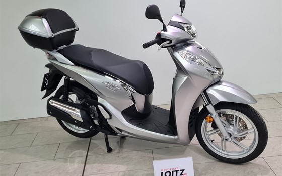 Gebrauchtmotorrad Honda SH300i - Bild 1