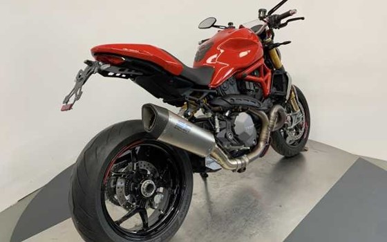 Gebrauchtmotorrad Ducati Monster 1200 S - Bild 3