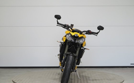 Gebrauchtmotorrad Triumph Street Triple RS - Bild 2