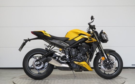 Gebrauchtmotorrad Triumph Street Triple RS - Bild 8