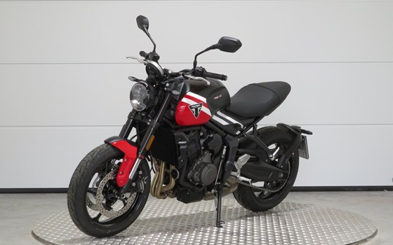 Gebrauchtmotorrad Triumph Trident 660 - Bild 7