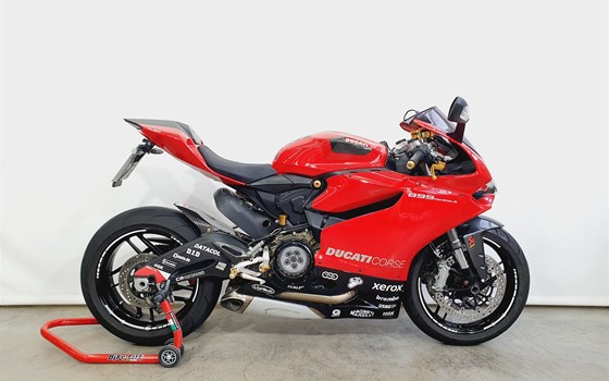 Gebrauchtmotorrad Ducati 899 Panigale - Bild 1
