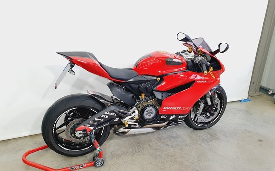 Gebrauchtmotorrad Ducati 899 Panigale - Bild 3