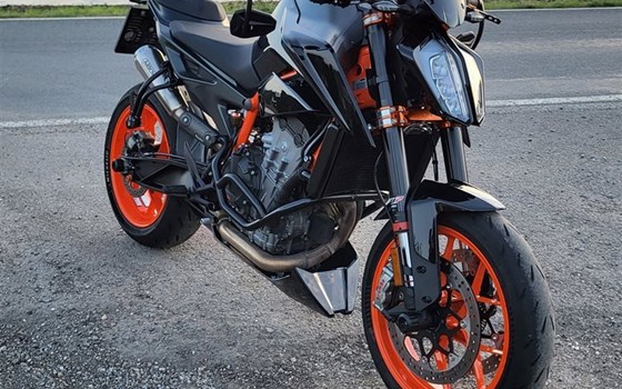 Gebrauchtmotorrad KTM 890 Duke R - Bild 1