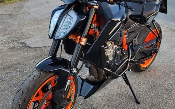 Gebrauchtmotorrad KTM 890 Duke R - Bild 7