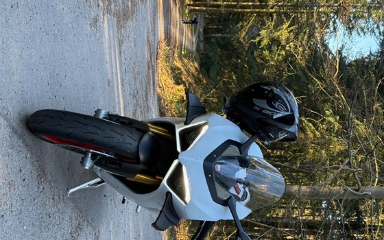 Gebrauchtmotorrad Ducati Panigale V4 S - Bild 1