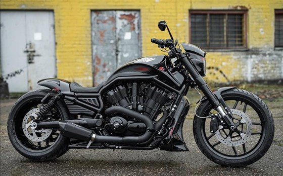 Gebrauchtmotorrad Harley-Davidson V-Rod 10th Anniversary Edition VRSCDX ANV - Bild 4