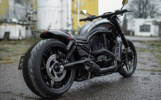 Gebrauchtmotorrad Harley-Davidson V-Rod 10th Anniversary Edition VRSCDX ANV - Bild 15