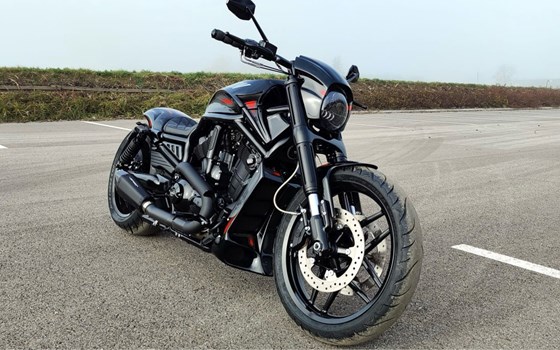 Gebrauchtmotorrad Harley-Davidson V-Rod 10th Anniversary Edition VRSCDX ANV - Bild 12