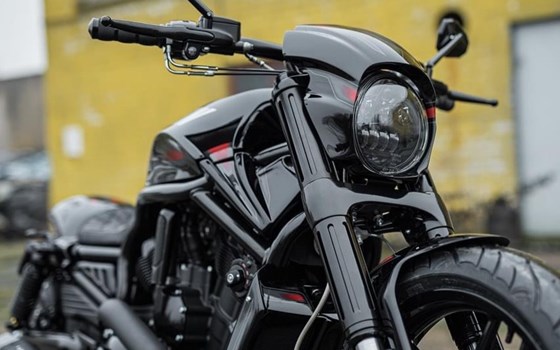 Gebrauchtmotorrad Harley-Davidson V-Rod 10th Anniversary Edition VRSCDX ANV - Bild 1