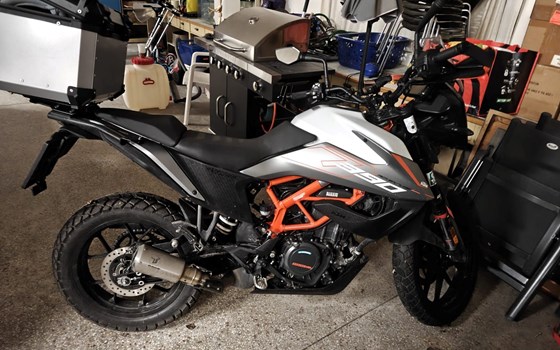 Gebrauchtmotorrad KTM 390 Adventure - Bild 2