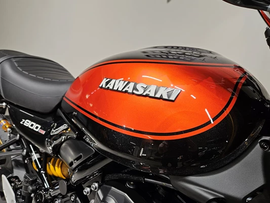 Kawasaki Z900 RS SE (BK1 Schwarz) - Bild 3