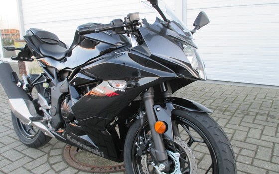 Neufahrzeug Kawasaki Ninja 125 - Bild 6