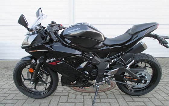 Neufahrzeug Kawasaki Ninja 125 - Bild 8