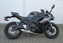 Neumotorrad Kawasaki Ninja 650