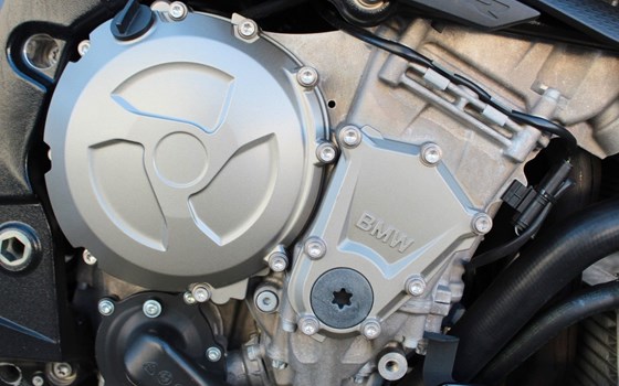 Gebrauchtmotorrad BMW S 1000 R - Bild 17