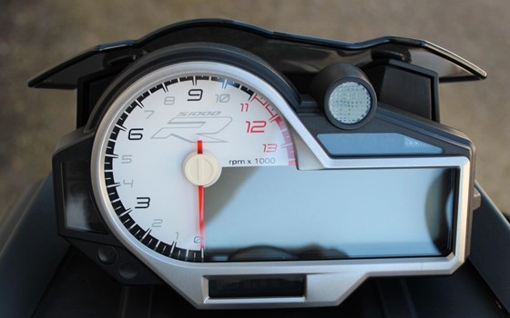 Gebrauchtmotorrad BMW S 1000 R - Bild 26