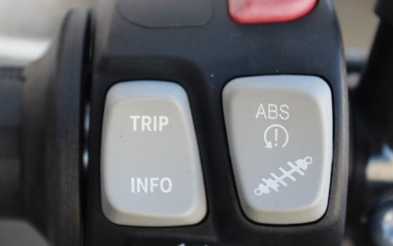 Gebrauchtmotorrad BMW S 1000 R - Bild 27