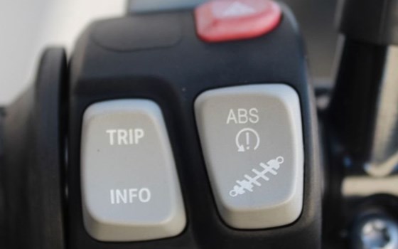 Gebrauchtmotorrad BMW S 1000 R - Bild 28