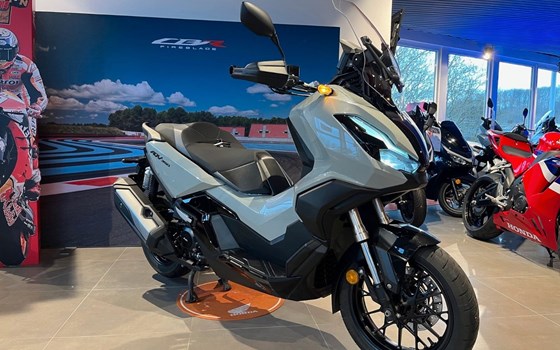 Gebrauchtmotorrad Honda ADV350 - Bild 1