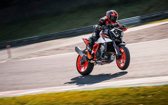 Neufahrzeug KTM 990 Duke R - Bild 7