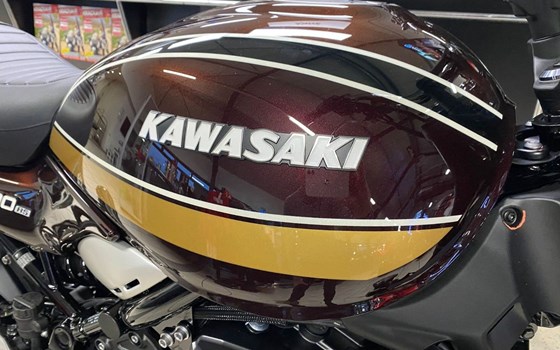 Neufahrzeug Kawasaki Z900 RS - Bild 11