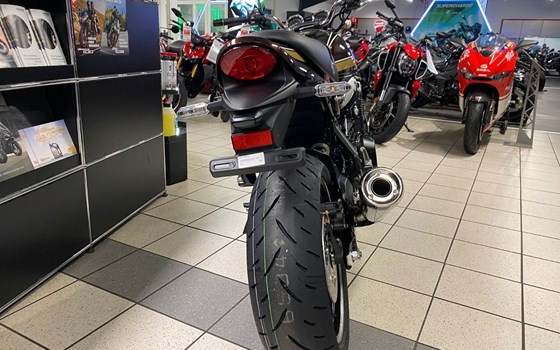 Neufahrzeug Kawasaki Z900 RS - Bild 13
