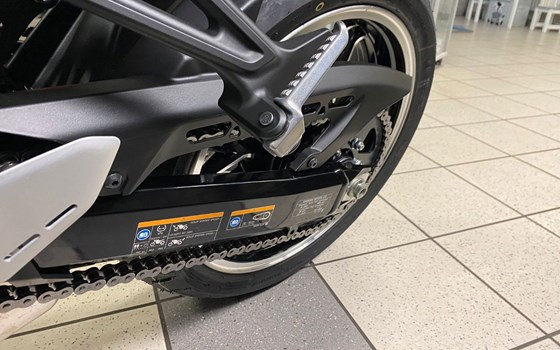 Neufahrzeug Kawasaki Z900 RS - Bild 15