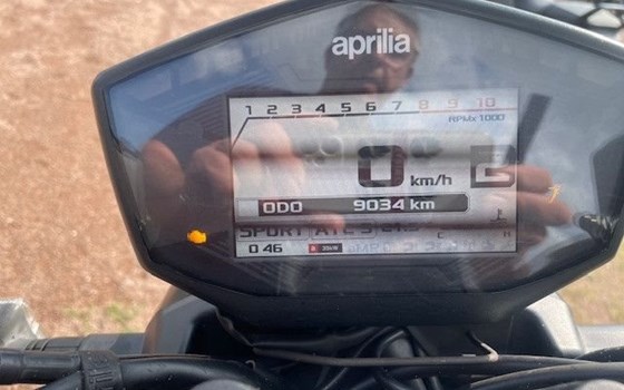 Gebrauchtmotorrad Aprilia Shiver 900 - Bild 11