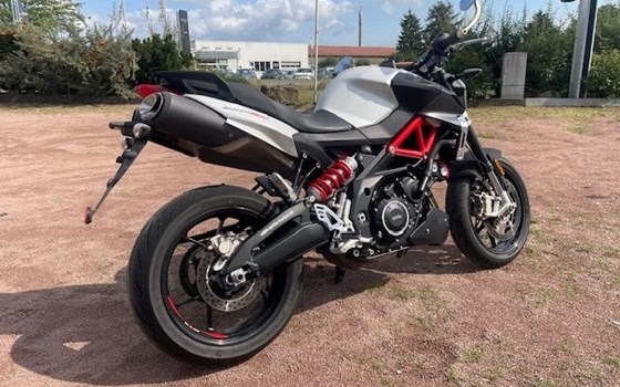 Gebrauchtmotorrad Aprilia Shiver 900 - Bild 6