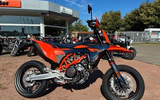 Neufahrzeug KTM 690 SMC R - Bild 3