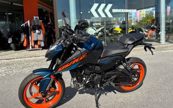 Neufahrzeug KTM 125 Duke - Bild 10