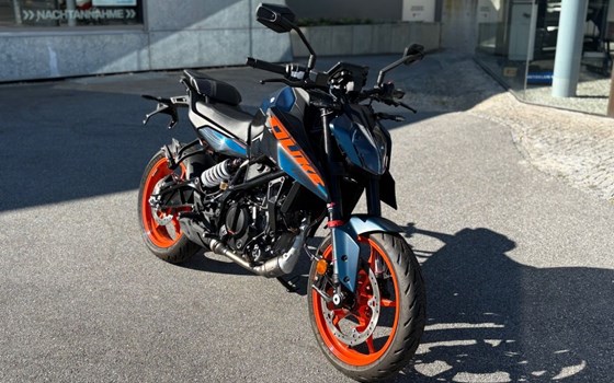 Neufahrzeug KTM 125 Duke - Bild 3