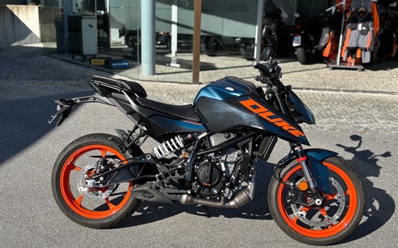 Neufahrzeug KTM 125 Duke - Bild 5