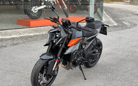 Neufahrzeug KTM 990 Duke - Bild 12