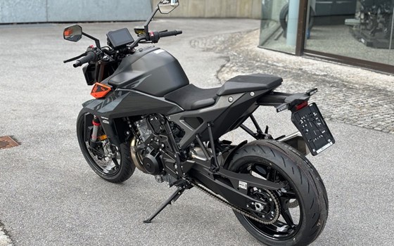 Neufahrzeug KTM 990 Duke - Bild 8