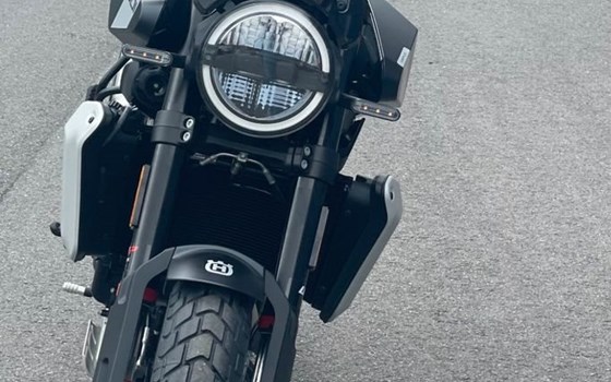 Neufahrzeug Husqvarna Vitpilen 801 - Bild 5