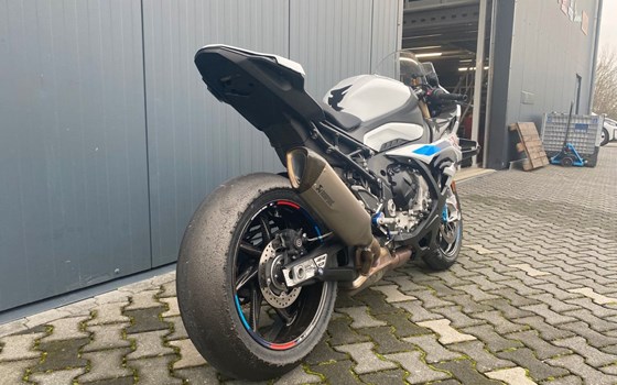 Gebrauchtmotorrad BMW S 1000 RR - Bild 2